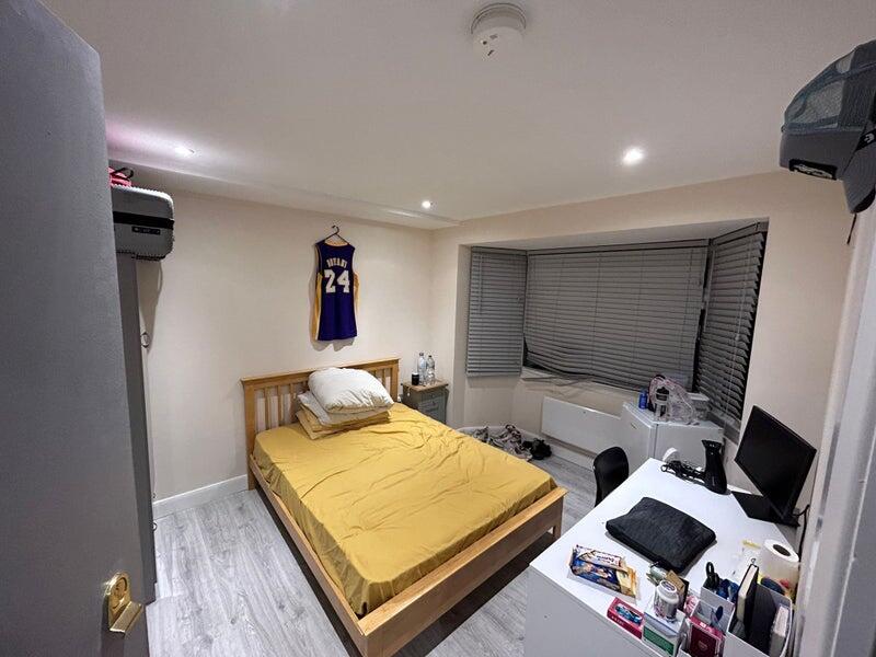 0 bed Studio for rent in Greenford. From MoveHome