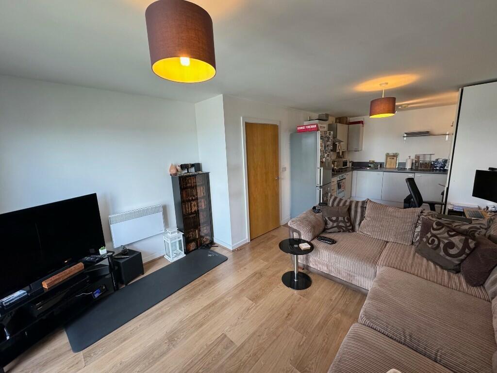 1 bed 1st Floor Flat for rent in London. From MoveHome 1 bed 1st Floor Flat for rent in London. From MoveHome