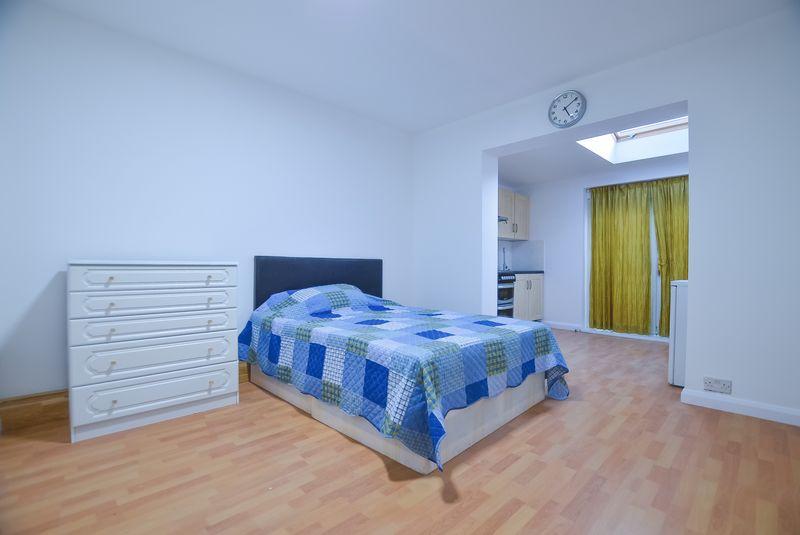 0 bed Studio for rent in Poplar. From MoveHome