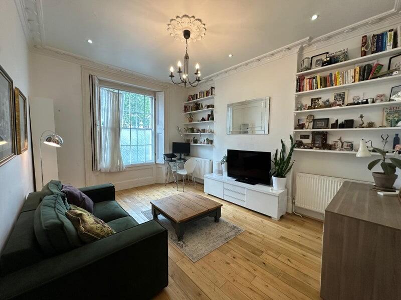 1 bed 1st Floor Flat for rent in Camden Town. From MoveHome