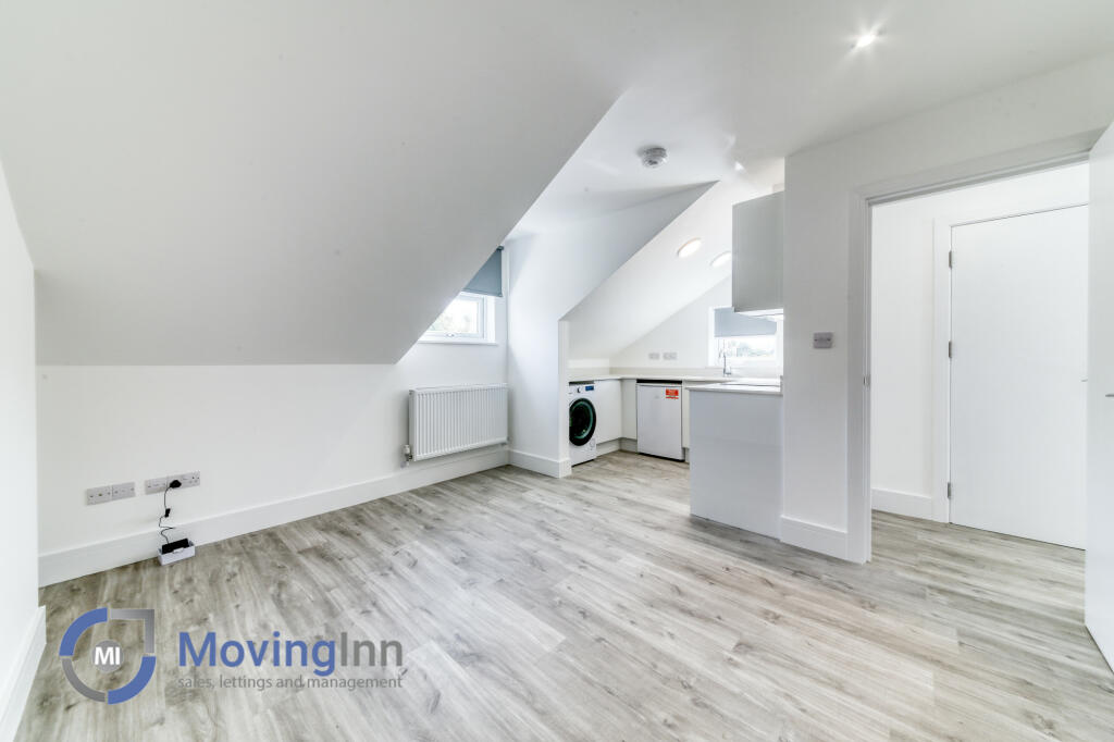 1 bed Flat for rent in Croydon. From Moving Inn