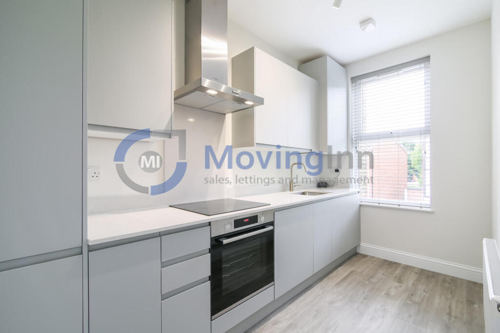 1 bed 1st Floor Flat for rent in Croydon. From Moving Inn - London