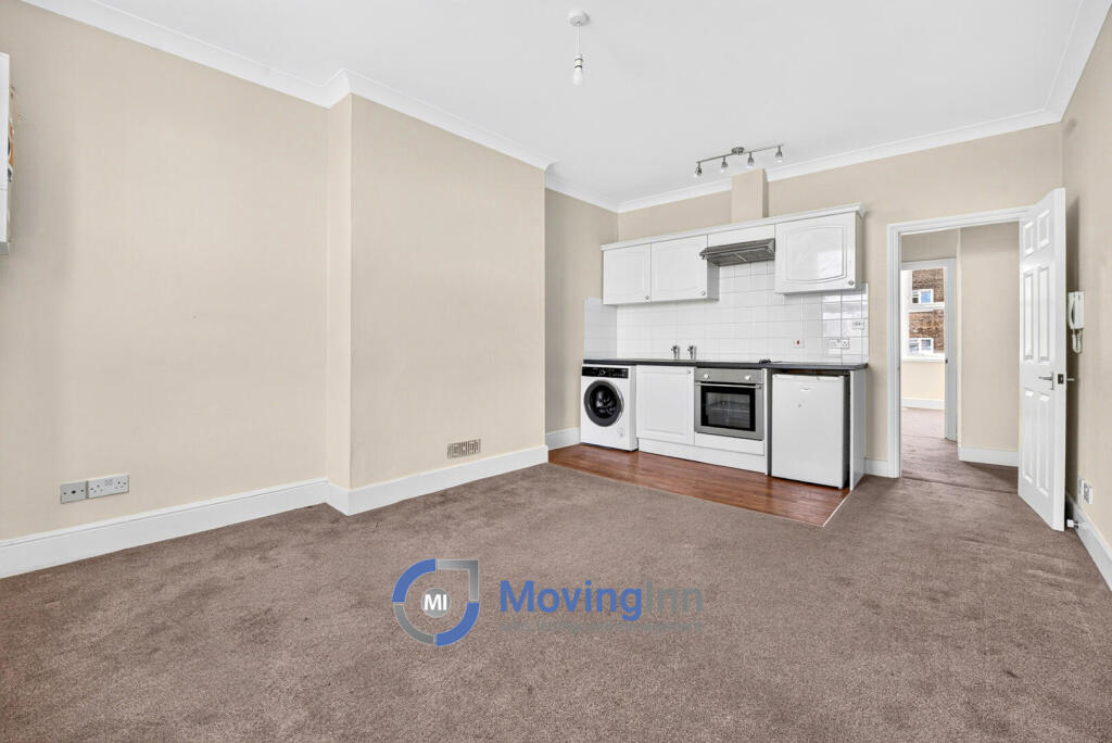 2 bed 1st Floor Flat for rent in Streatham. From Moving Inn - London