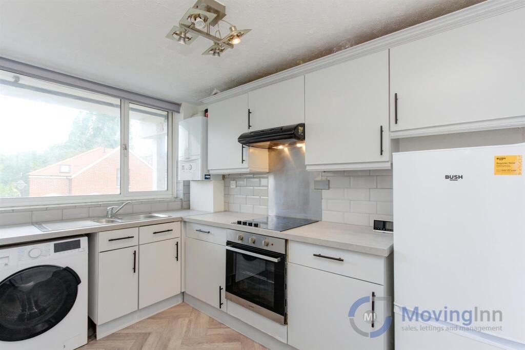 2 bed Annexe for rent in Penge. From Moving Inn - London