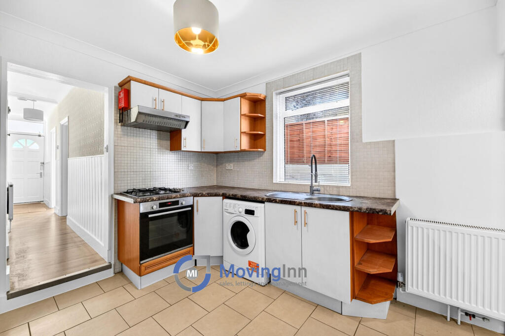 1 bed 1st Floor Flat for rent in Streatham. From Moving Inn - London