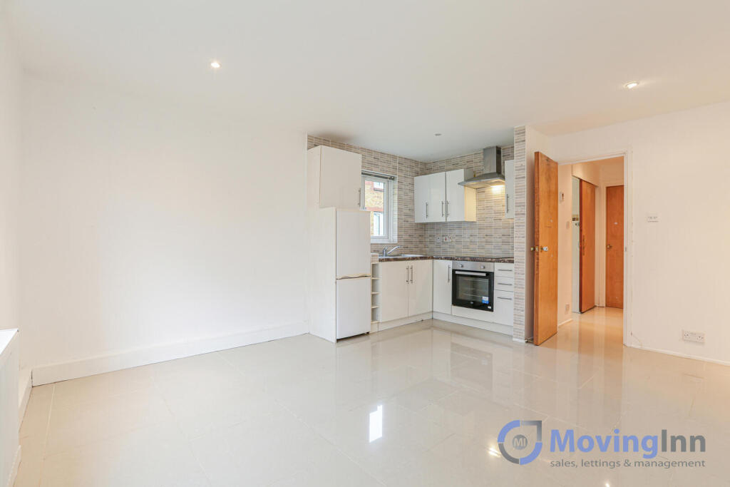 1 bed 1st Floor Flat for rent in Croydon. From Moving Inn - London 1 bed 1st Floor Flat for rent in Croydon. From Moving Inn - London