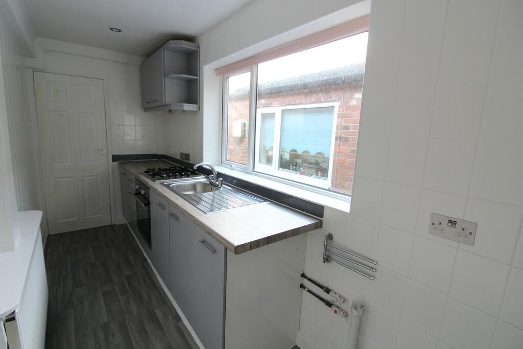 2 bed Mid Terraced House for rent in Darlington. From My Property Box