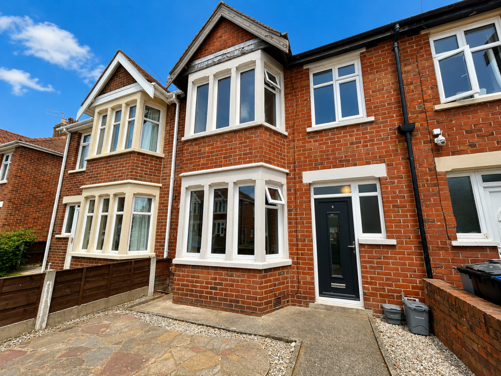 3 bed Mid Terraced House for rent in Blackpool. From Intus Lettings - Lytham