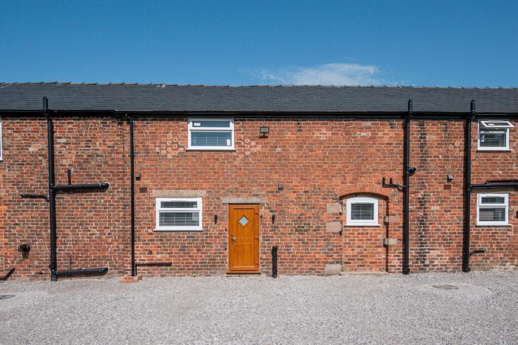 3 bed Barn Conversion for rent in Allostock. From Irlams - Knutsford