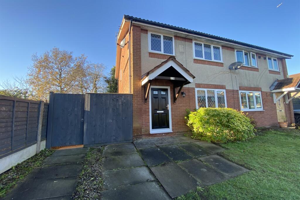 3 bed Semi Detached for rent in Mobberley. From Irlams - Knutsford 3 bed Semi Detached for rent in Mobberley. From Irlams - Knutsford