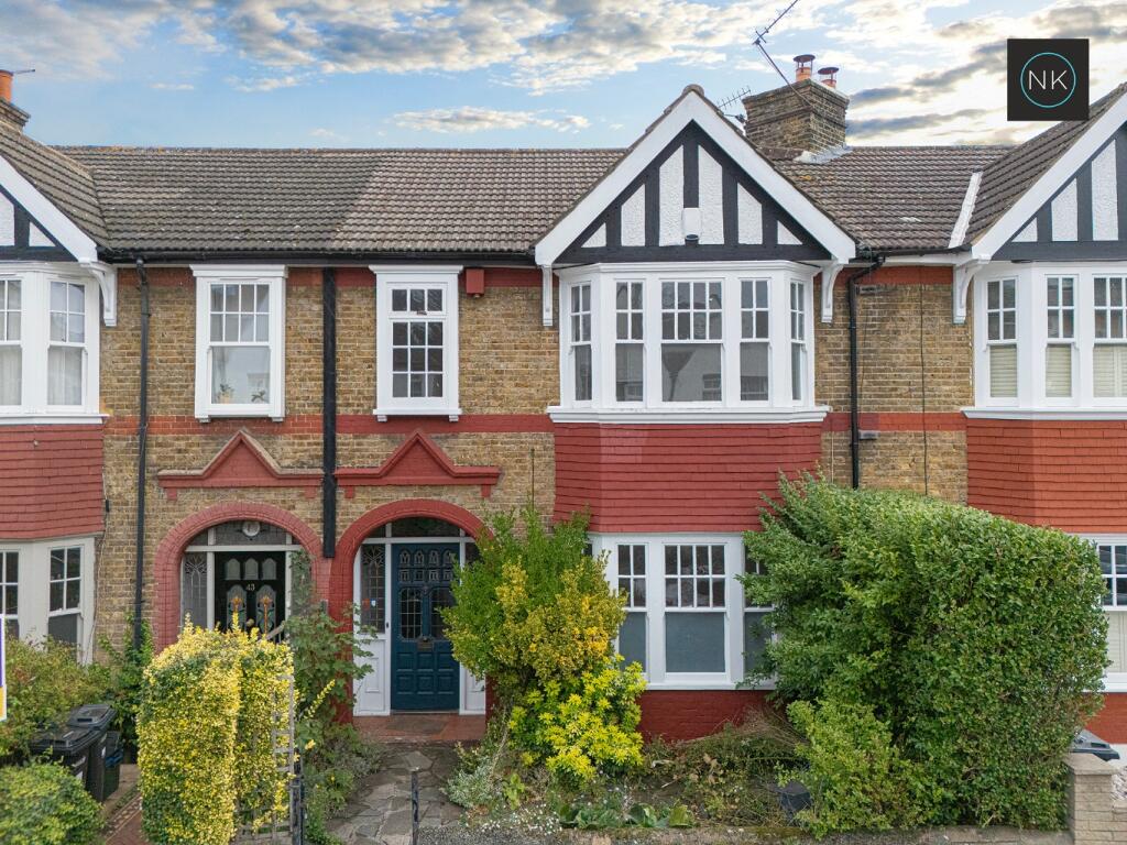 4 bed Mid Terraced House for rent in Wanstead. From Neil King - London
