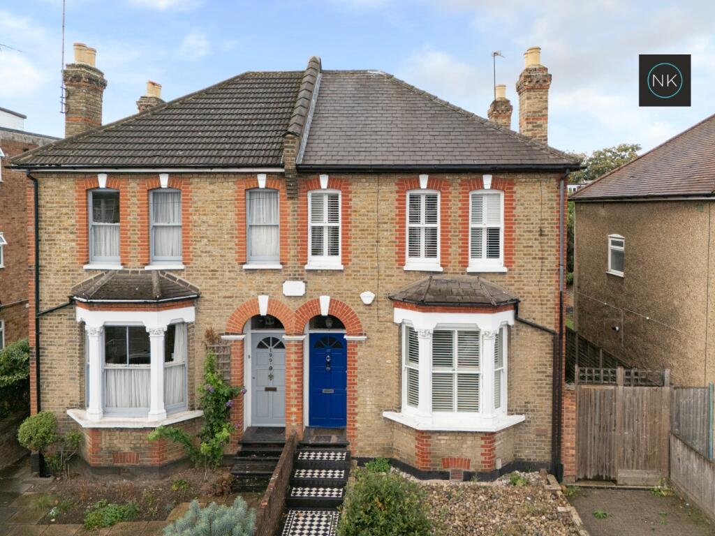 3 bed Semi Detached for rent in Woodford. From Neil King - London