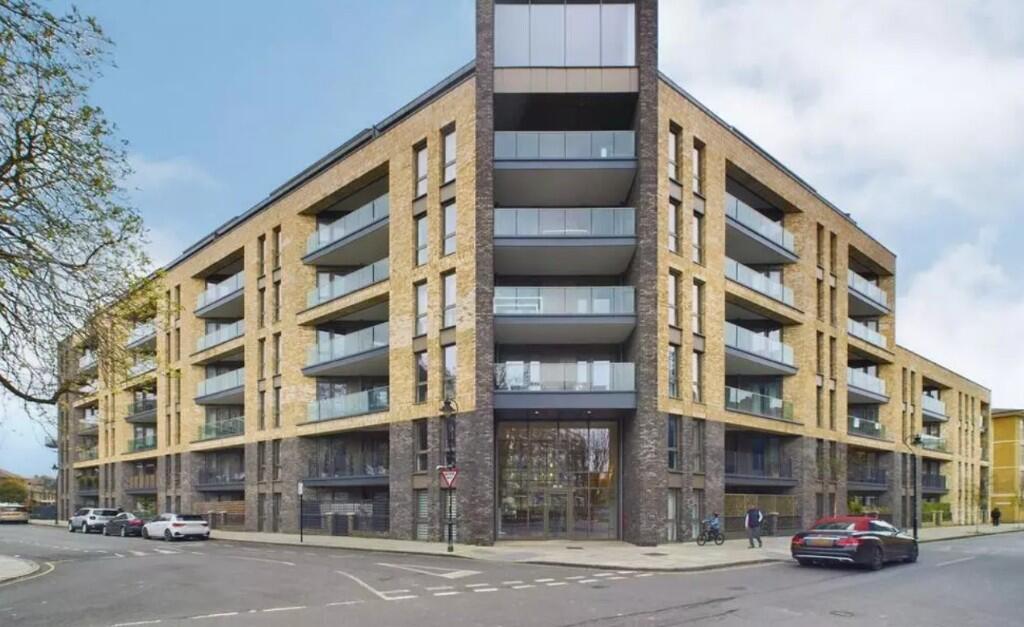 2 bed 1st Floor Flat for rent in London. From Nelsons - London