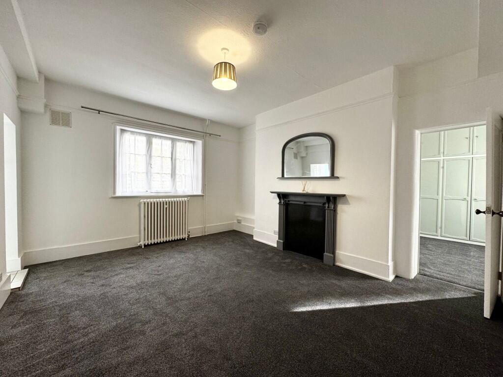1 bed 1st Floor Flat for rent in Camberwell. From Nelsons - London