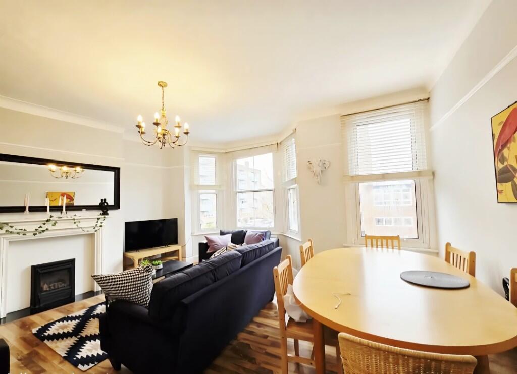 2 bed 1st Floor Flat for rent in Bermondsey. From Nelsons - London