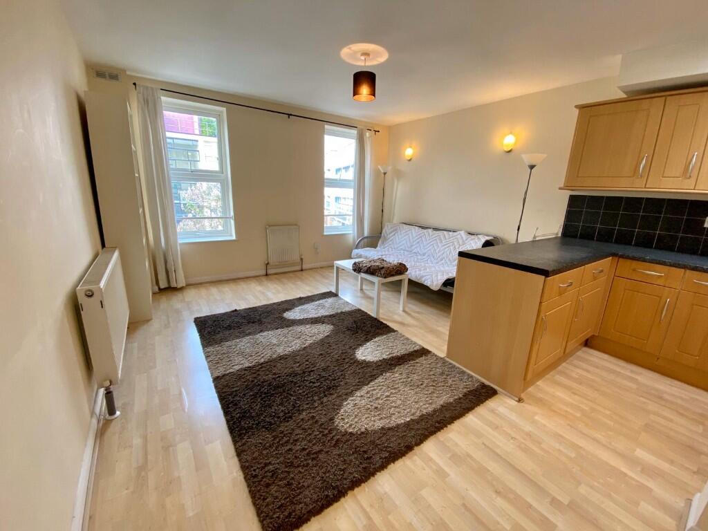 1 bed 1st Floor Flat for rent in Camberwell. From Nelsons - London