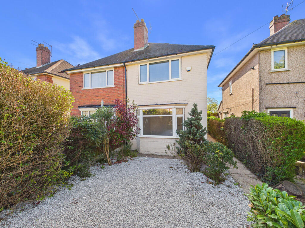 2 bed Semi Detached for rent in North Wingfield. From New Oak Estates - Chesterfield