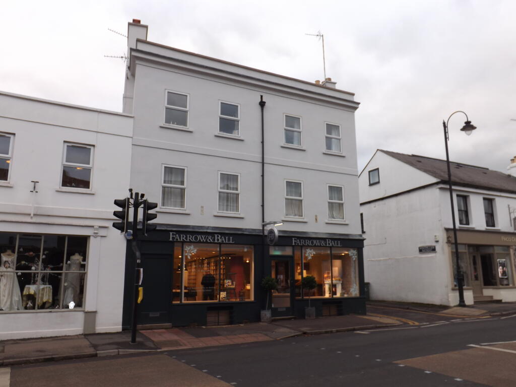 3 bed Apartment for rent in Cheltenham. From Newcombe Residential - Cheltenham 3 bed Apartment for rent in Cheltenham. From Newcombe Residential - Cheltenham