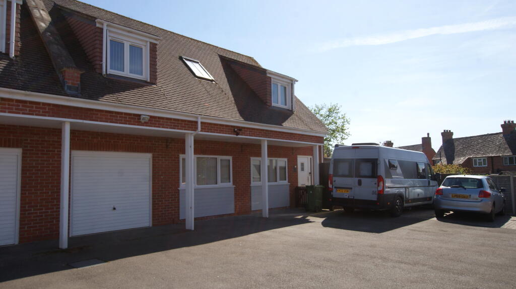 1 bed Apartment for rent in Golden Valley. From Newcombe Residential - Cheltenham 1 bed Apartment for rent in Golden Valley. From Newcombe Residential - Cheltenham