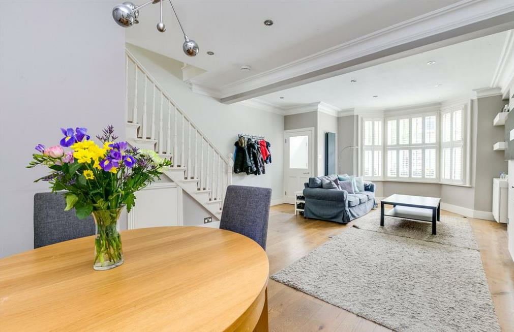 5 bed Semi-Detached House for rent in London. From Newington Estates