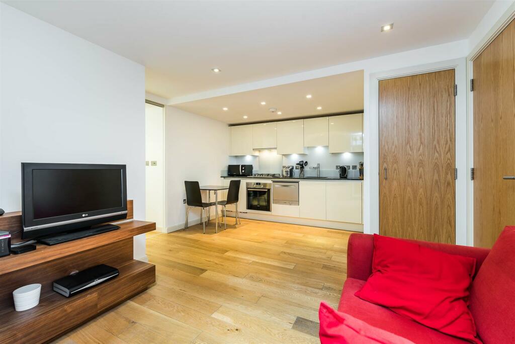 1 bed Apartment for rent in London. From Newington Estates