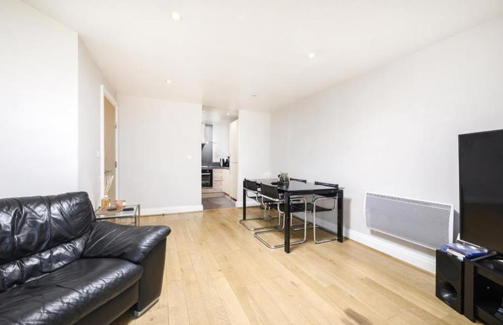 2 bed Apartment for rent in London. From Newington Estates