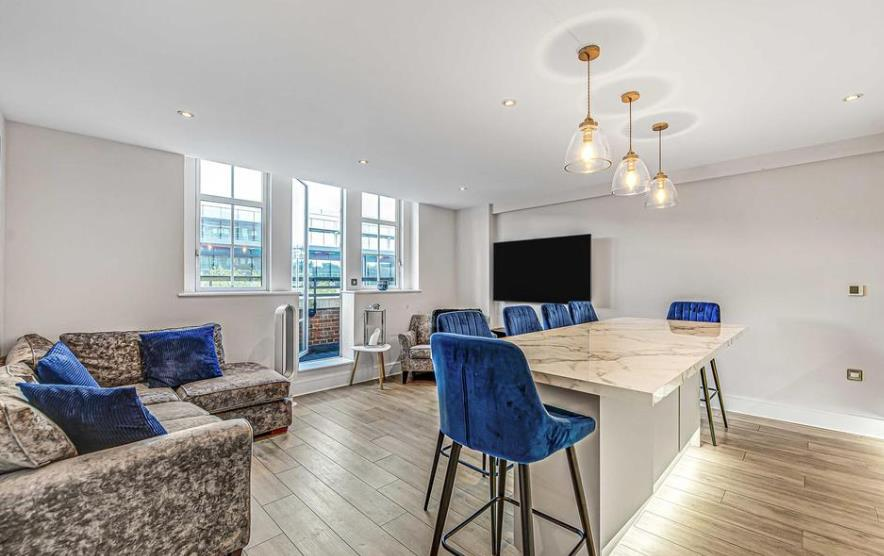 3 bed Apartment for rent in London. From Newington Estates
