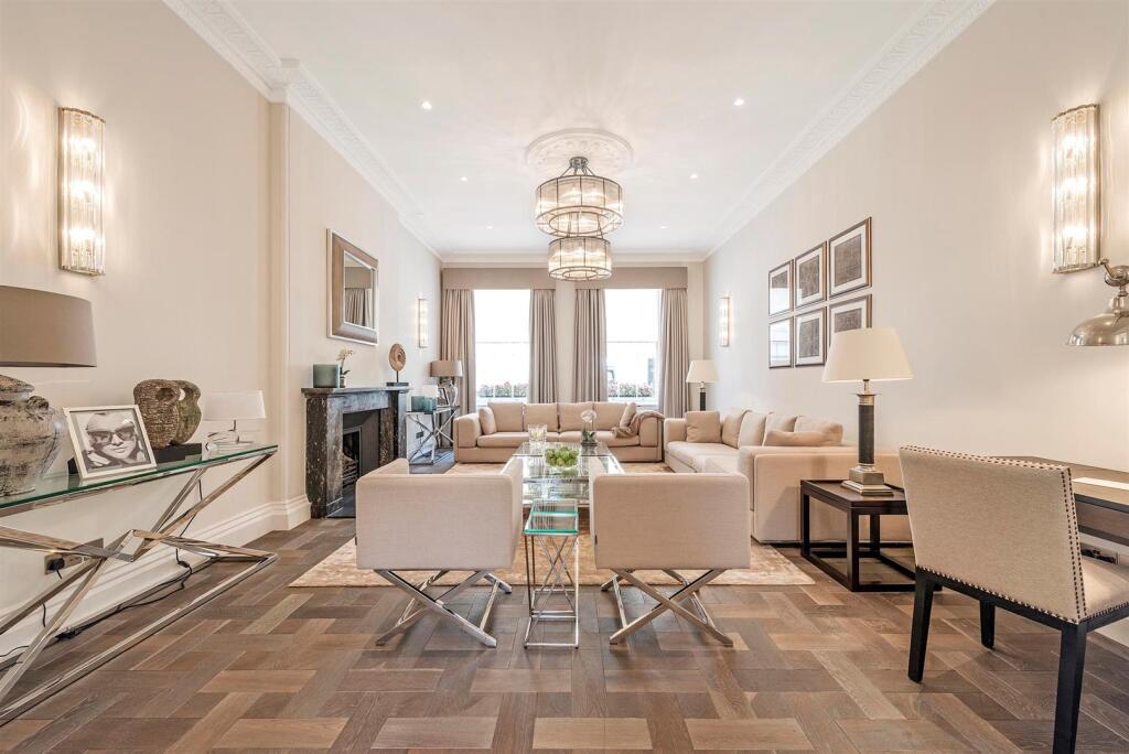 3 bed Apartment for rent in London. From Newington Estates