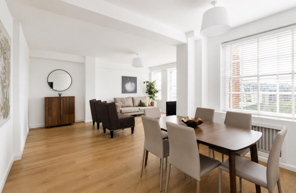 4 bed Apartment for rent in Paddington. From Newington Estates