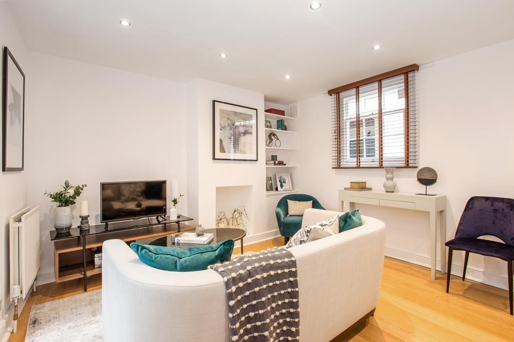 1 bed Detached for rent in Paddington. From Newington Estates