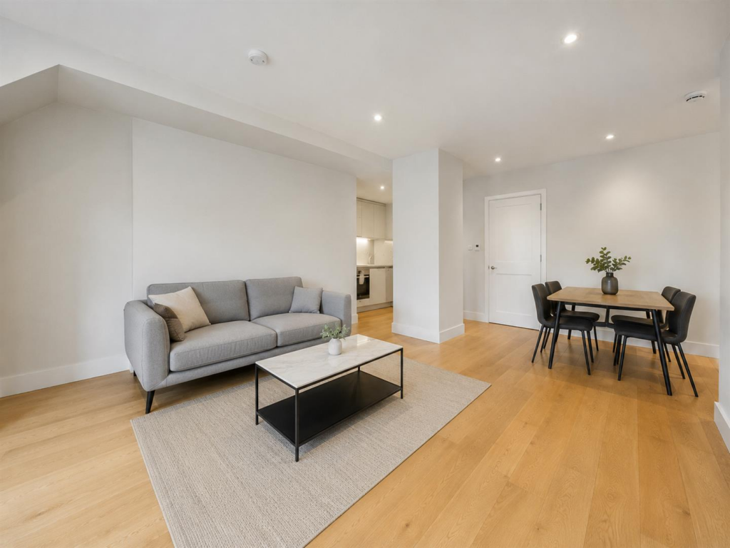 1 bed Apartment for rent in Chelsea. From Newington Estates