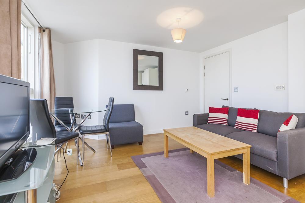 2 bed Apartment for rent in Paddington. From Newington Estates