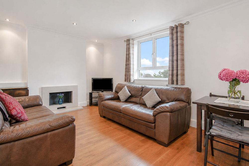 2 bed Apartment for rent in Hampstead. From Newington Estates
