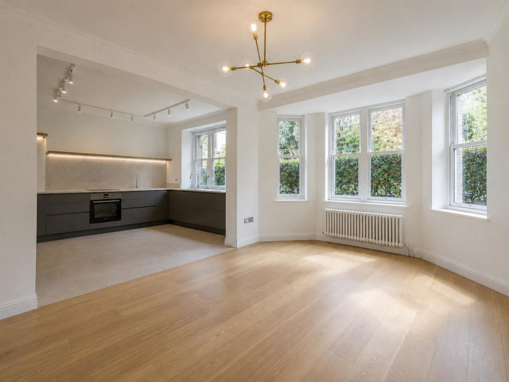 3 bed Apartment for rent in Chelsea. From Newington Estates