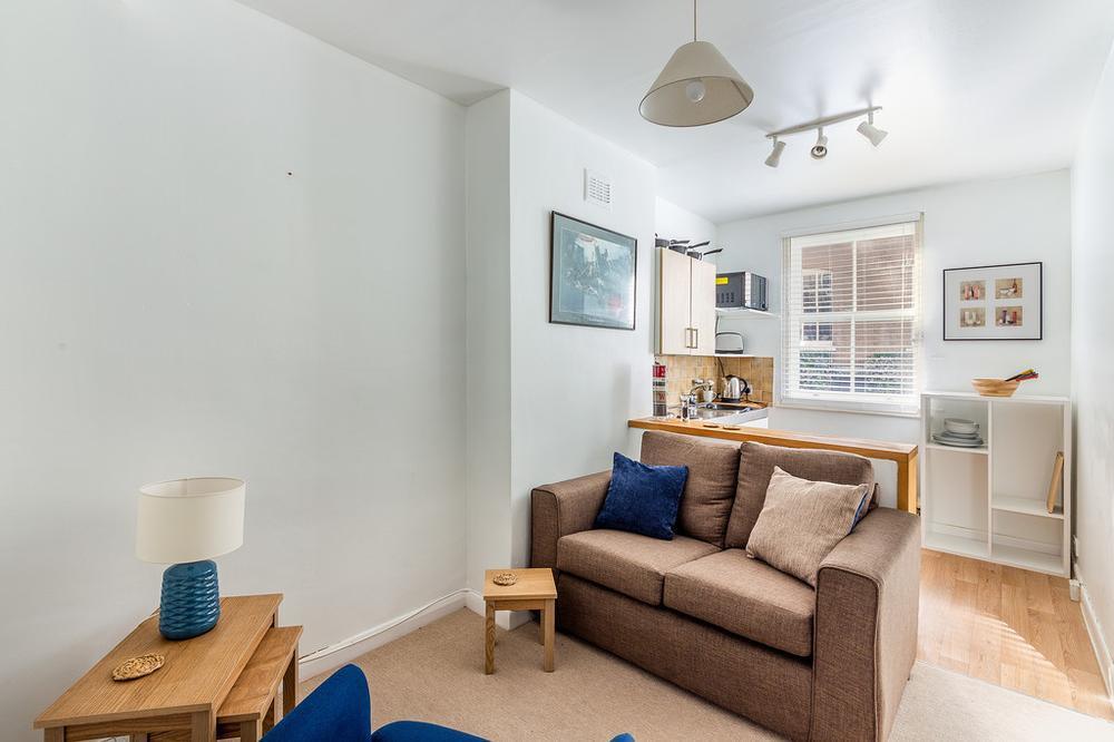 1 bed Apartment for rent in London. From Newington Estates