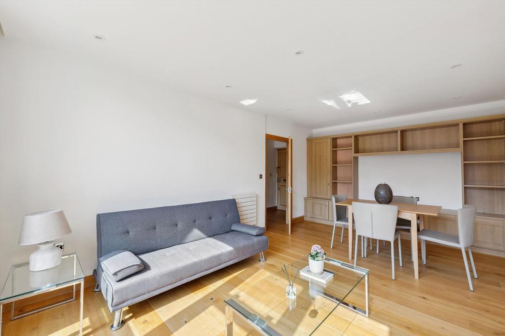2 bed Apartment for rent in Camden Town. From Newington Estates