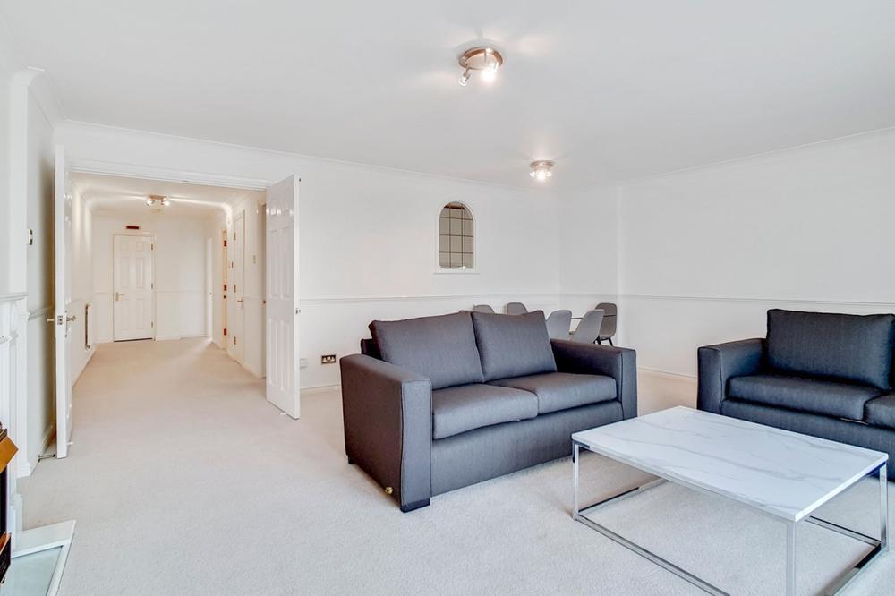 2 bed Apartment for rent in Paddington. From Newington Estates