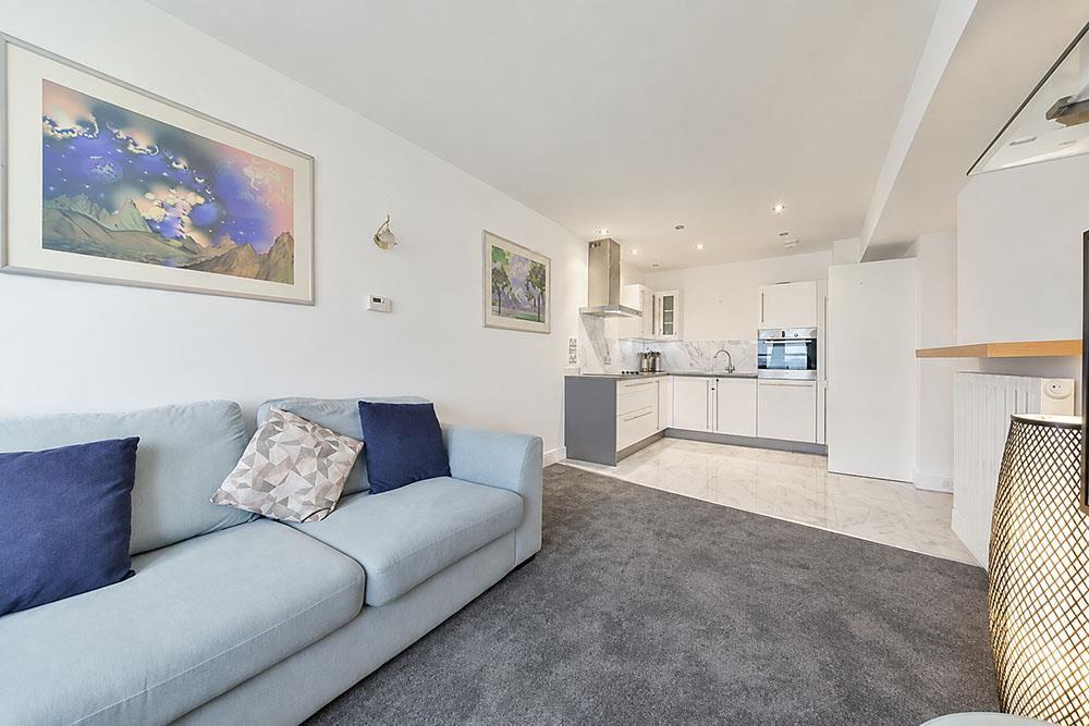 2 bed Apartment for rent in Paddington. From Newington Estates
