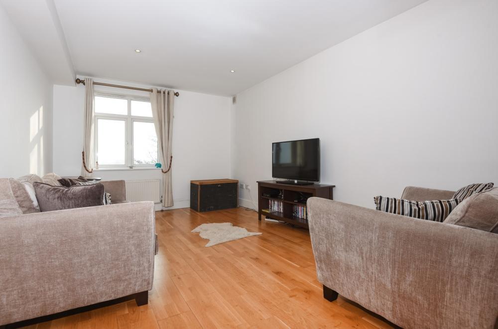 2 bed Apartment for rent in Camden Town. From Newington Estates