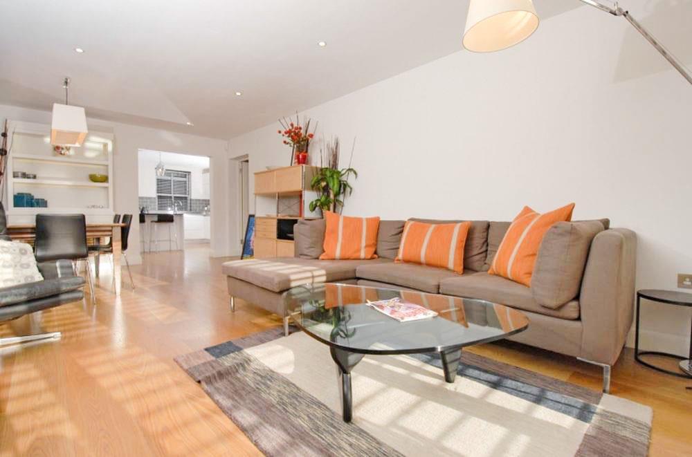 3 bed Apartment for rent in Paddington. From Newington Estates
