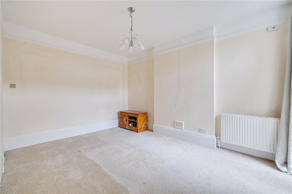 2 bed Apartment for rent in Paddington. From Newington Estates