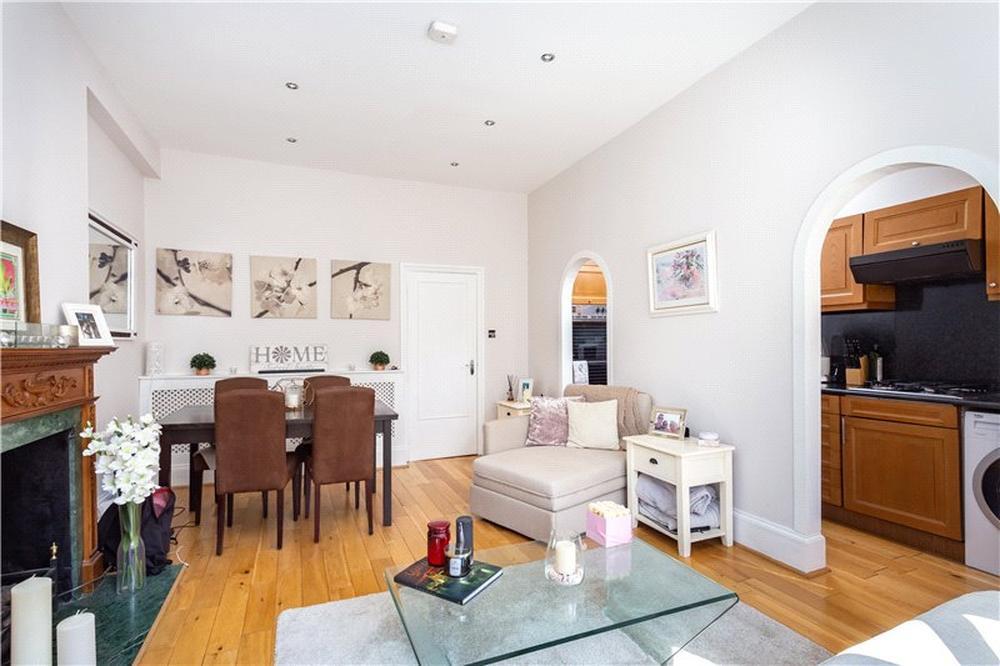 1 bed Apartment for rent in London. From Newington Estates
