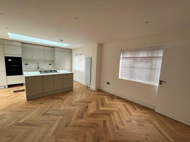 4 bed End of Terrace for rent in London. From Newington Estates
