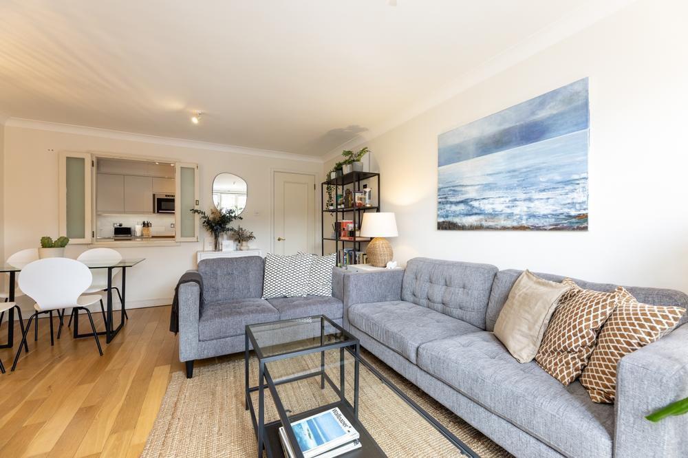 3 bed Apartment for rent in London. From Newington Estates 3 bed Apartment for rent in London. From Newington Estates