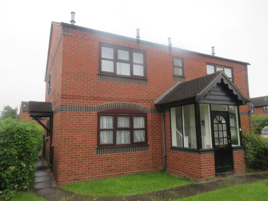 1 bed 1st Floor Flat for rent in Wolverley. From J E Property Management Ltd - Kidderminster