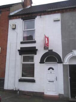 3 bed Mid Terraced House for rent in Kidderminster. From J E Property Management Ltd - Kidderminster 3 bed Mid Terraced House for rent in Kidderminster. From J E Property Management Ltd - Kidderminster