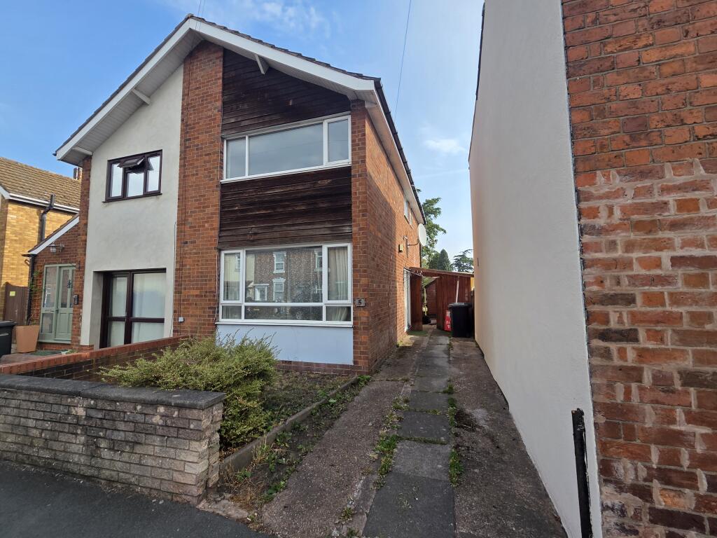 2 bed Semi Detached for rent in Kidderminster. From J E Property Management Ltd - Kidderminster