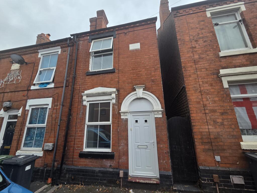2 bed Mid Terraced House for rent in Wolverley. From J E Property Management Ltd - Kidderminster 2 bed Mid Terraced House for rent in Wolverley. From J E Property Management Ltd - Kidderminster