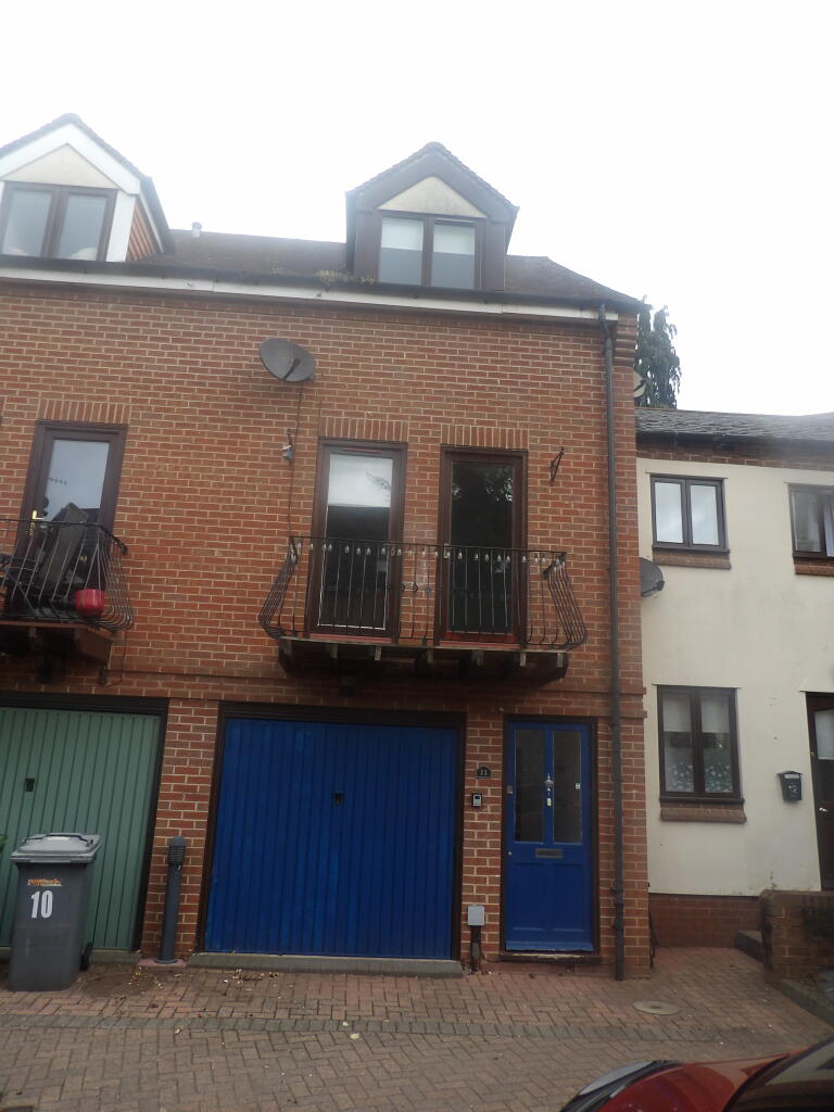 3 bed Town House for rent in Bewdley. From J E Property Management Ltd - Kidderminster