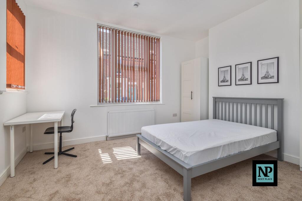 1 bed HMO for rent in Tamworth. From Next Place Property Agents Limited - Tamworth